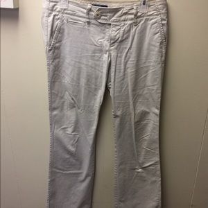 AE Light khaki pants Sz 6